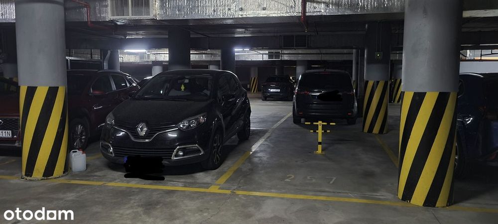 Miejsce parkingowe w garażu podziemnym Belgradzka 12 - metro Natolin