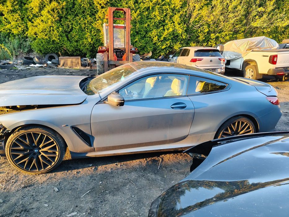 BMW Seria 8 Europa 850I first edition