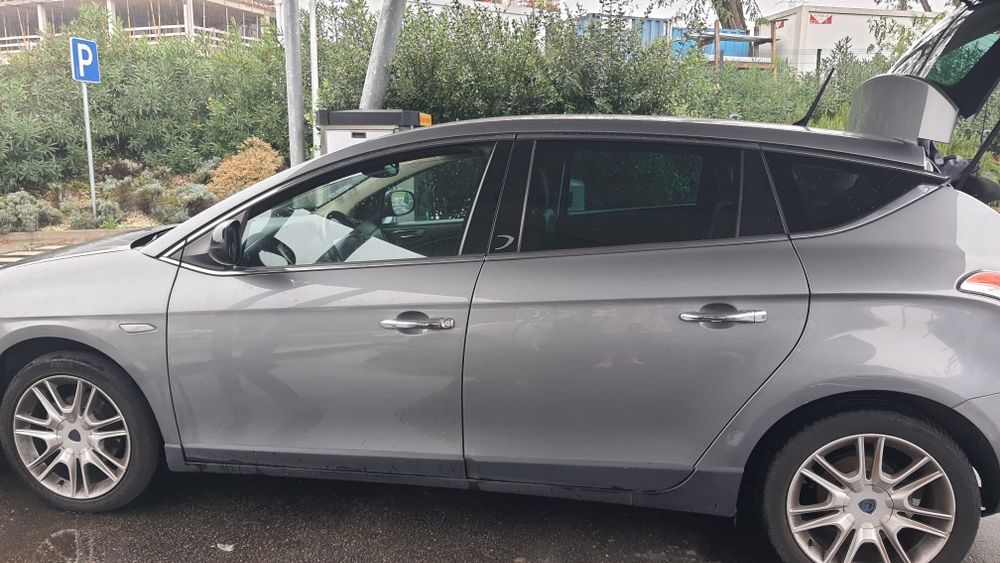 Lancia delta 1.6 pro multijet