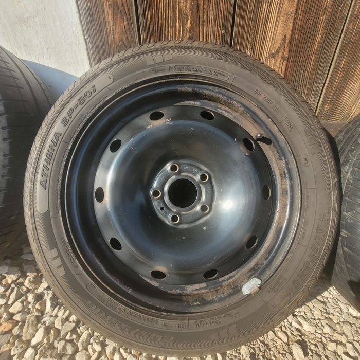 Felgi stalowe 5x108 z oponami