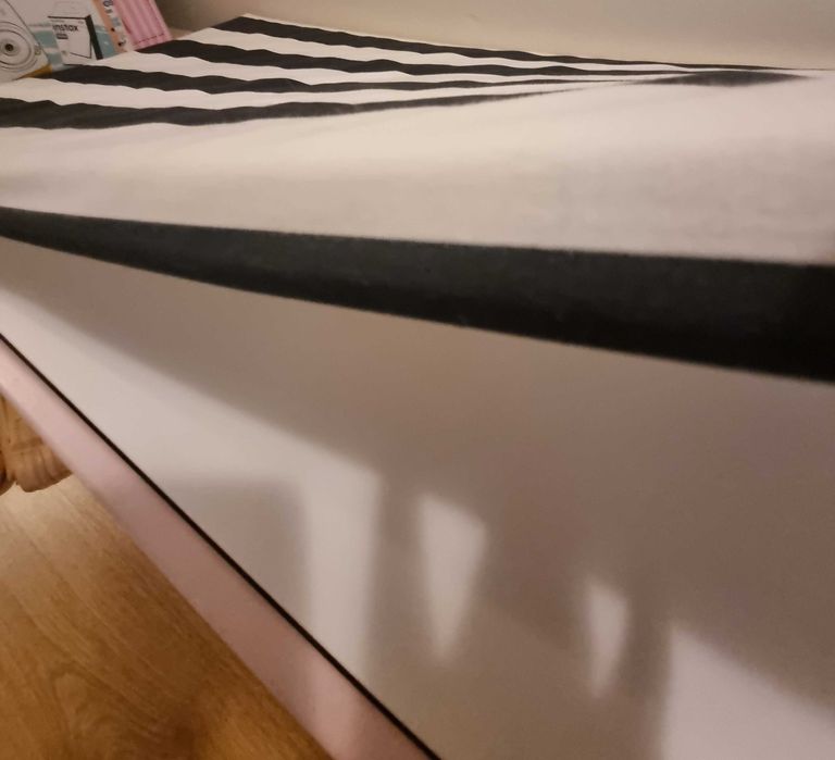 Ławka z pojemnikiem na zabawki IKEA czerwona + poduszka gratis