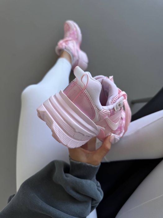 36-41 р кросівки NIKE RUNTEKK V2K pink flowers