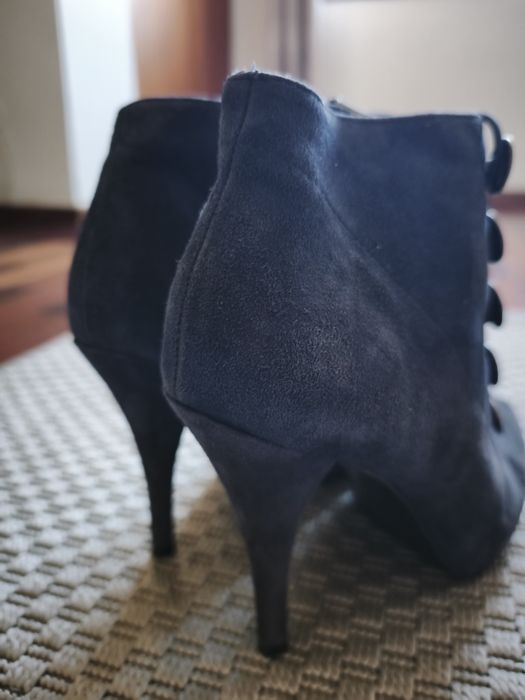 Botins vintage da Guess