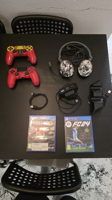 PS4 1TB + Acessórios