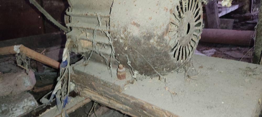 Фрезерный станок по дереву