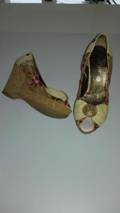 Sapato aberto da Prof