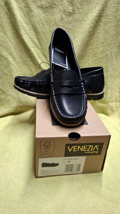 Nowe mokasyny baleriny półbuty Venezia VEN-26-03  skóra r. 40 czarne