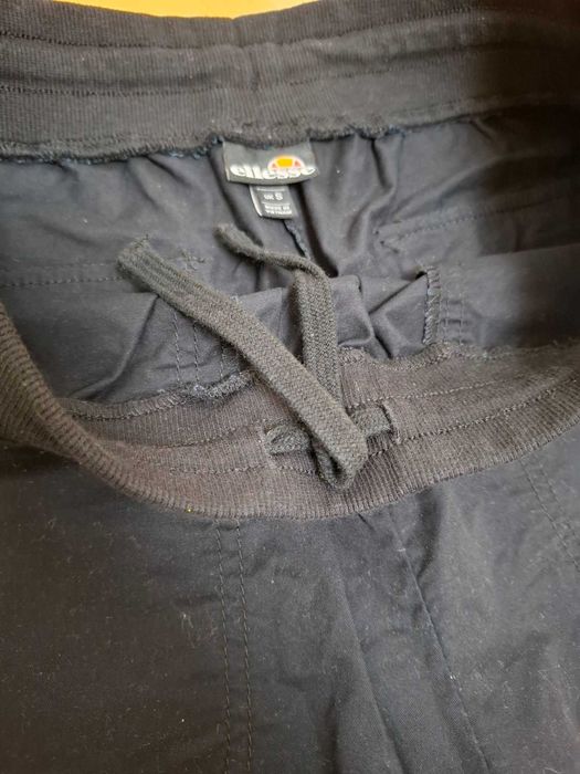 Ellesse spodnie S w pasie na gumie