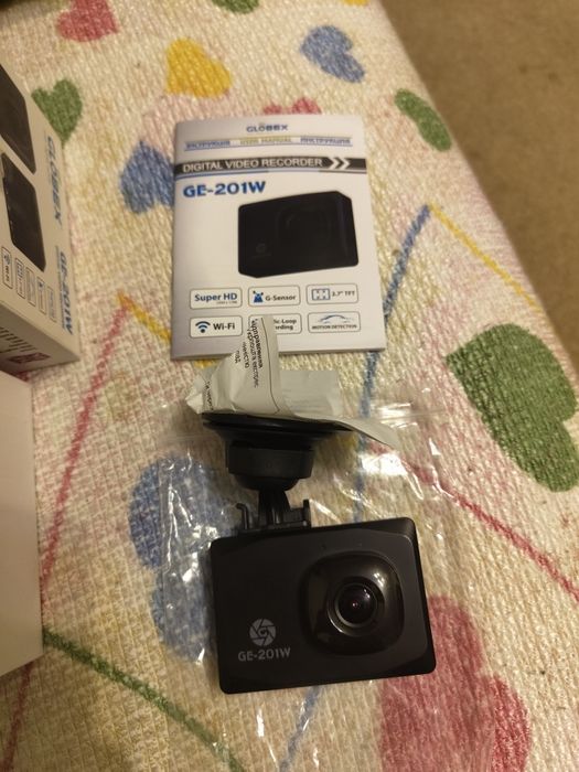 Відеореєстратор Globex GE-201W — це сучасний пристрій для запису дорож