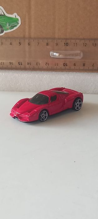 Enzo ferrari hot wheels