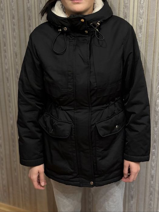Sprzedam zimową kurtkę damską Pull&Bear