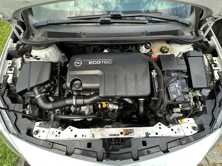 Opel Astra J GTC - OPC Line