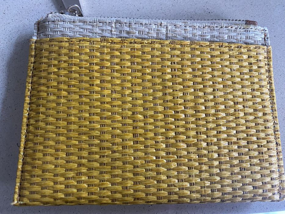 Carteira Parfois palhinha