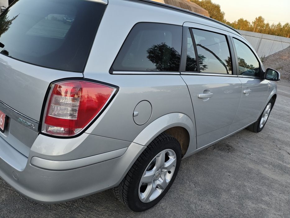 Opel Astra H 1.7 дизель