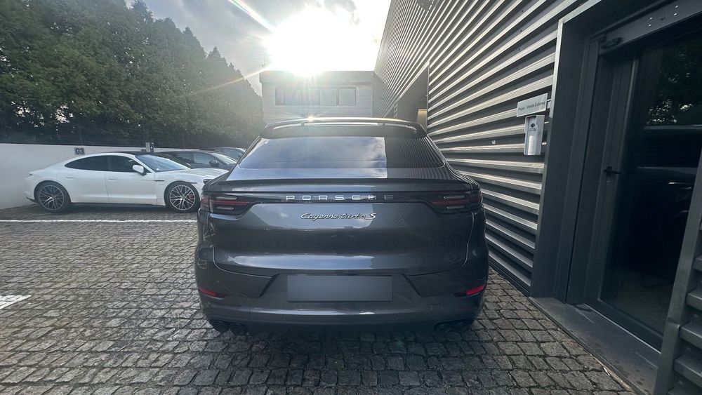 Porsche Cayenne Coupé Turbo S E-Hybrid