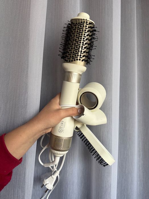 Плойка, хвилька, випрямляч