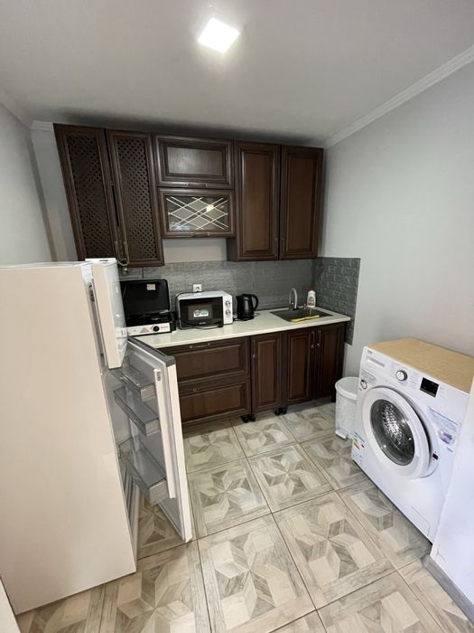 Котедж для 6-9 осіб біля центральної траси