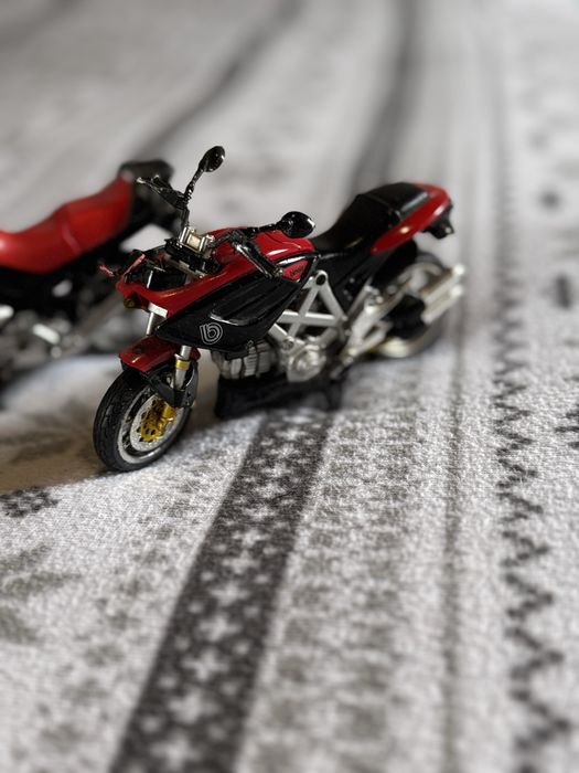 Lote de 3 motos variadas marcas