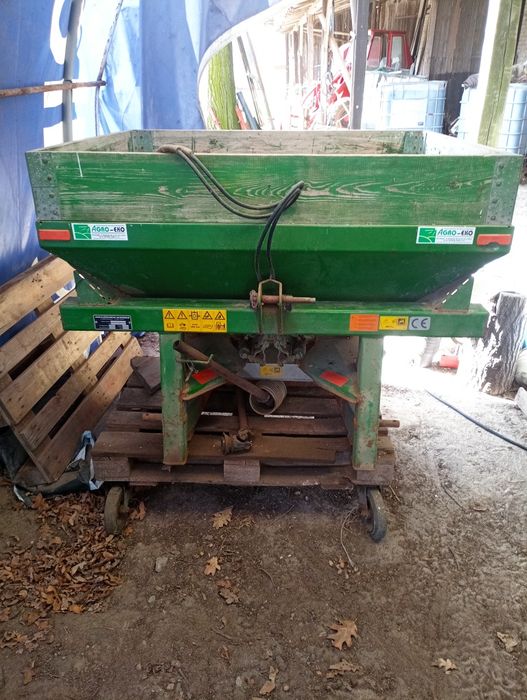 Rozsiewacz AMAZONE ZA-X perfect 602