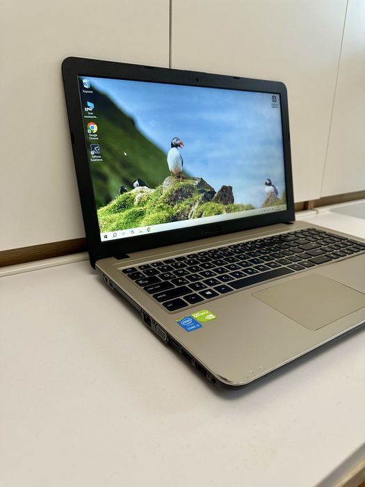 Ноутбук ASUS F540LJ i3 5005U / 8GB RAM / SSD 256GB / GeForce 920M 2GB