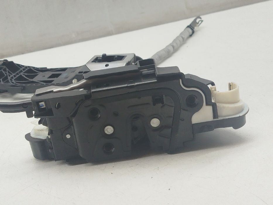 Fecho da Porta Frente Esquerdo - VOLKSWAGEN POLO (6R1, 6C1) | 09 -