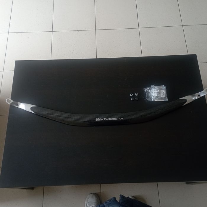 BMW Performance rozpórka zawieszenia OEM E81 E82 E87 E90 E91 E92 E93