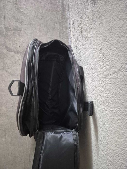 Top Case (GIVI) + OFERTA -> Alforges + Bolsa de Depósito (LOVO)