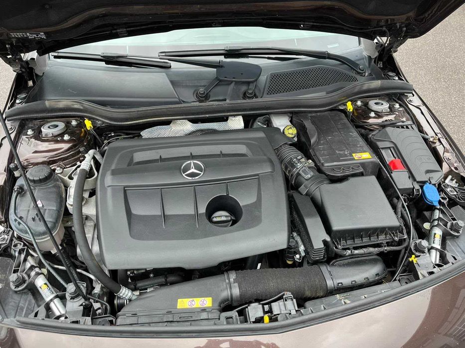 Mercedes-Benz A 180 — fotografia 11
