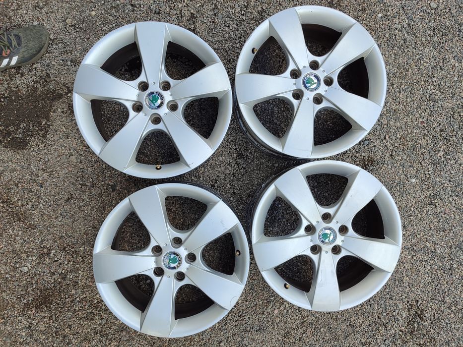 Диски R-17. 5×112. ET-54. Dia-57.1. J-7