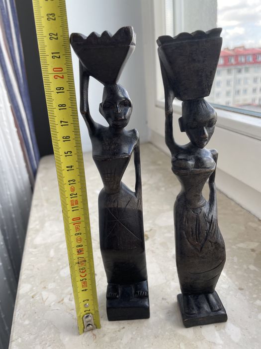 Figurki afrykańskie drewniane