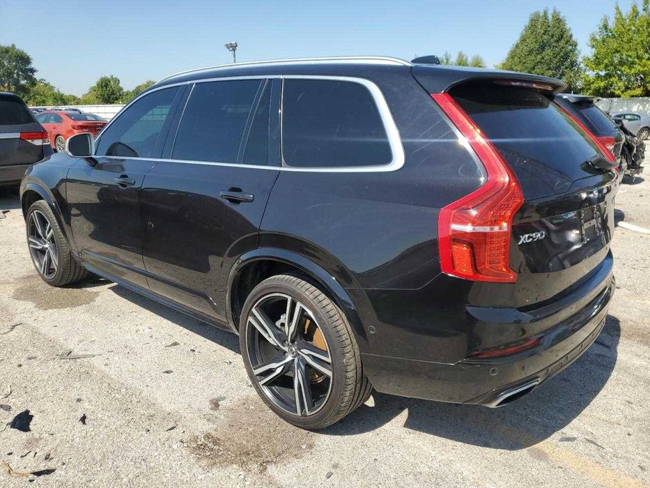 Volvo Xc90 T6 R-Design 2019 .