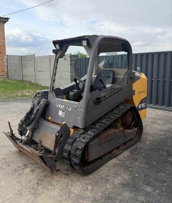 Volvo MCT85C Мінінавантажувач 2012р. ескаватор