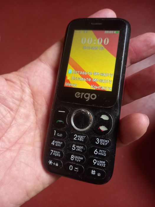 Мобільний телефон кнопочний