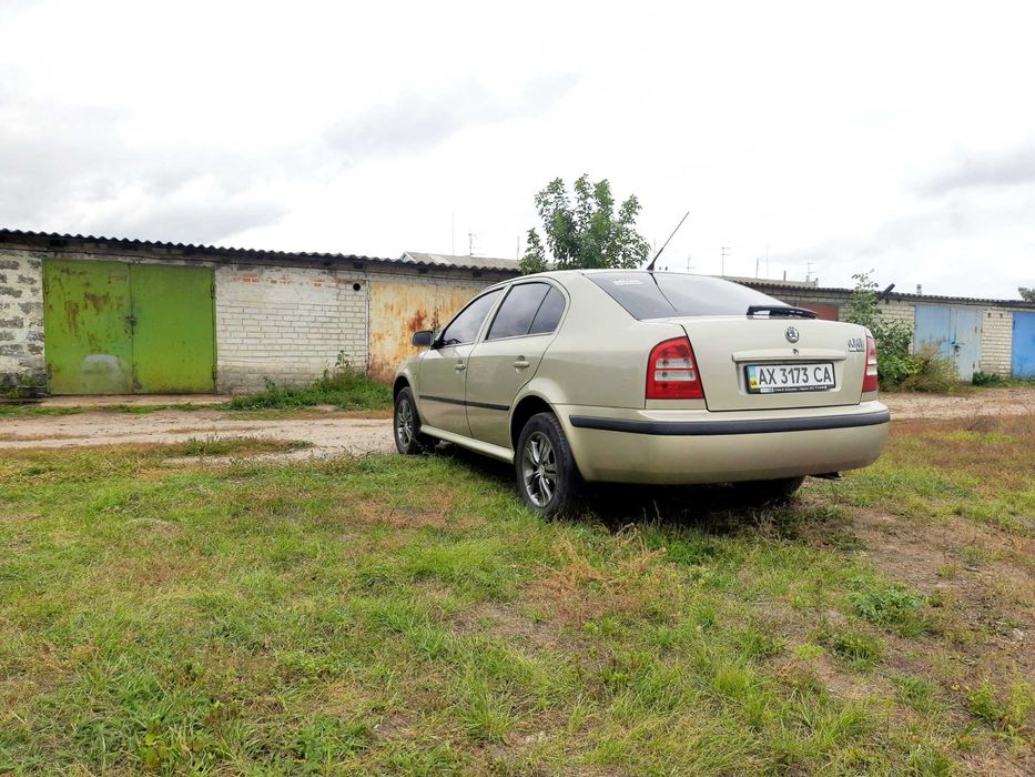 Продам авто Шкода 2005р.