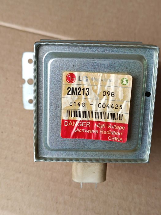 Магнетрон до мікрохвильовки LG 2M213