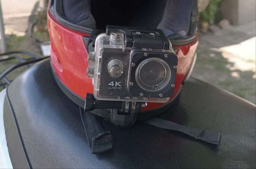 Кріплення для телефону / екшн-камери на шолом