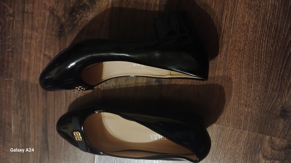 Туфлі лакові недорого