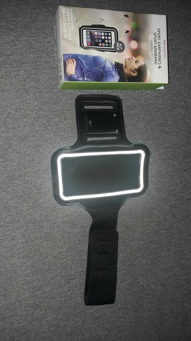 Opaska sportowa na telefon do biegania