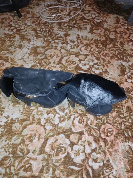 Зимові ботінкі жіночі