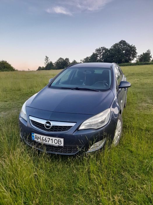 Opel Astra J, 1.7, 2011