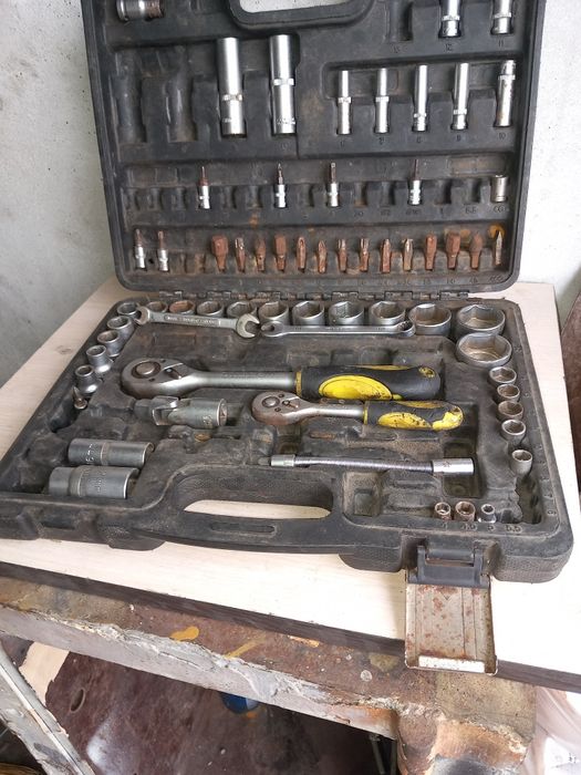 Продам набор инструмента