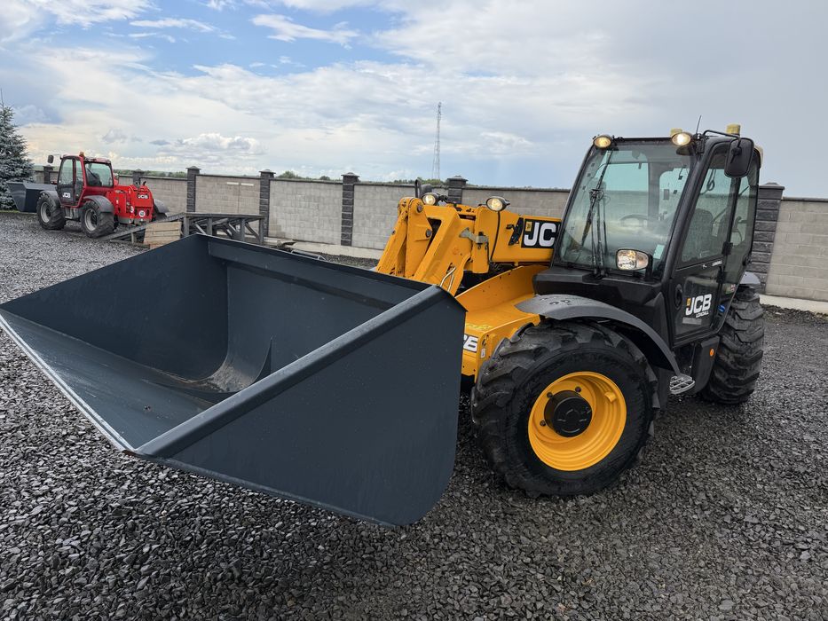 JCB 531-70 Agri 2017r погрущик manitou
