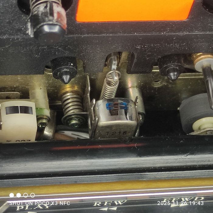 Кассетная дека FISHER CR7700