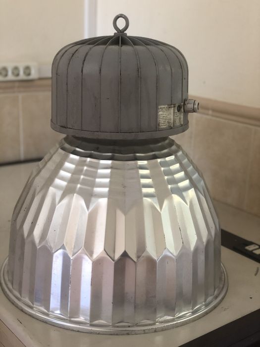 Projetor luz armazém