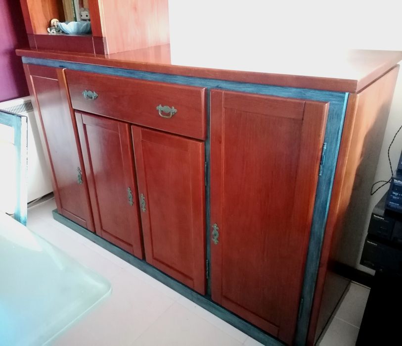 Conjunto Anos 70 Mesa de vidro e ferro+ Cadeiras + Móvel de sala