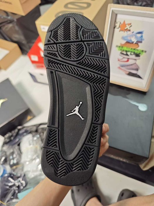 Air Jordan 4 Retro Black Cat  R.43