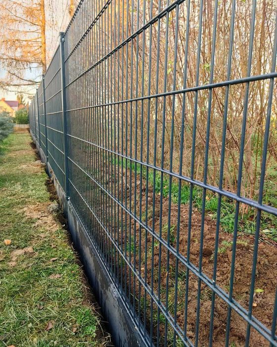 Ogrodzenie Panelowe ZESTAWY panel 3D i 2D   słupek obejmy  PRODUCENT