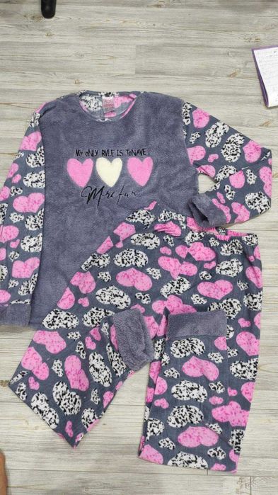 Піжама жіноча тепла.