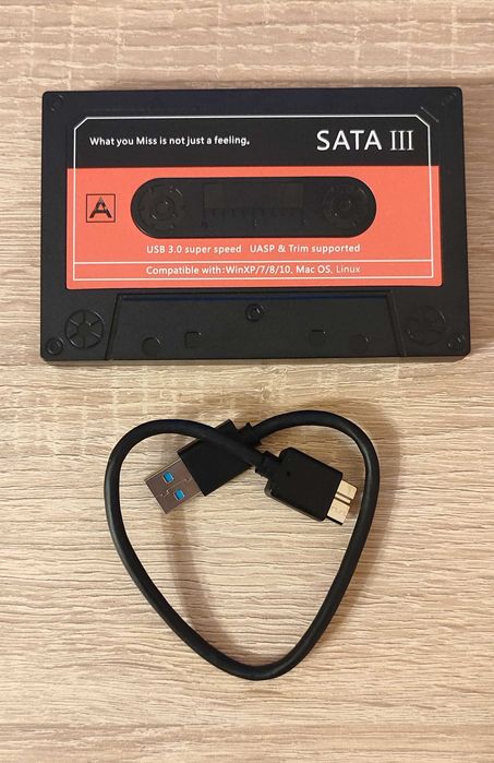 Зовнішній накопичувач HDD 2.5" 200GB з USB 3.0 (РЕТРО-СТИЛЬ КАСЕТА!)