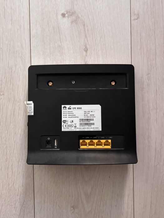 Router LTE Huawei B593s-12